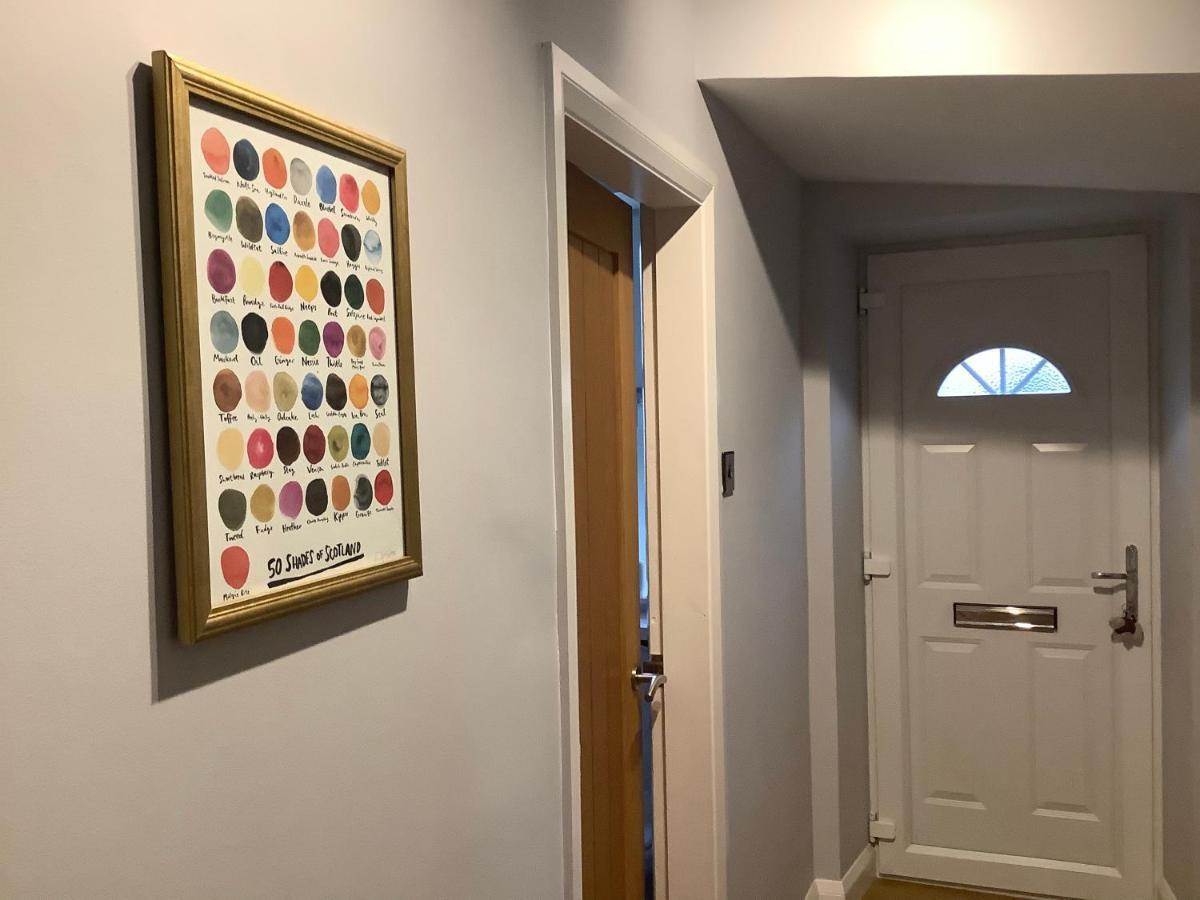 4 Stills Apartment